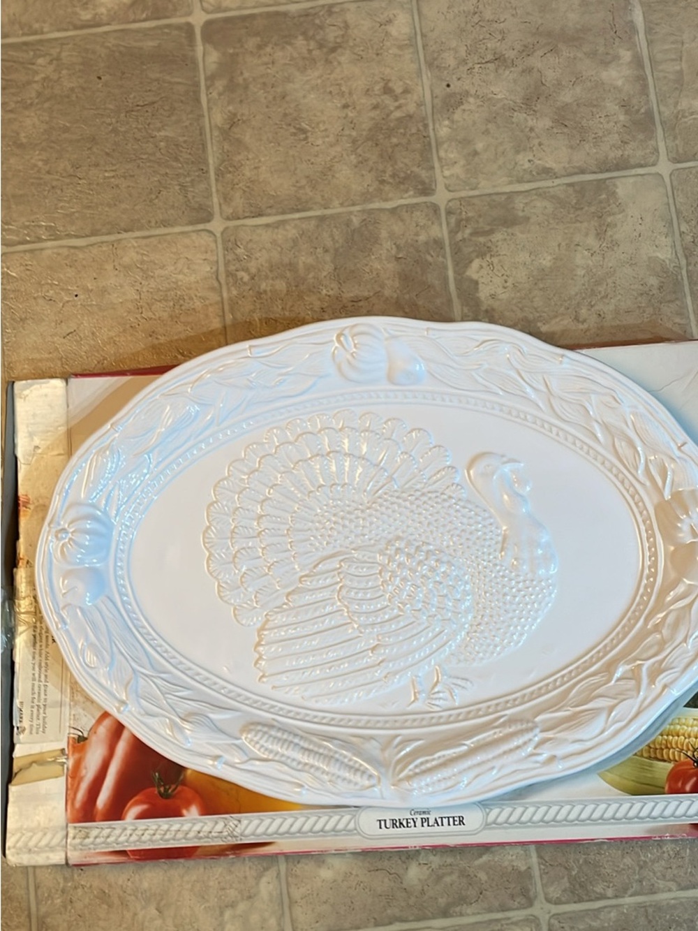 A. Santos Portugal 8102 Large White Ceramic Turkey Embossed Platter 20x14”